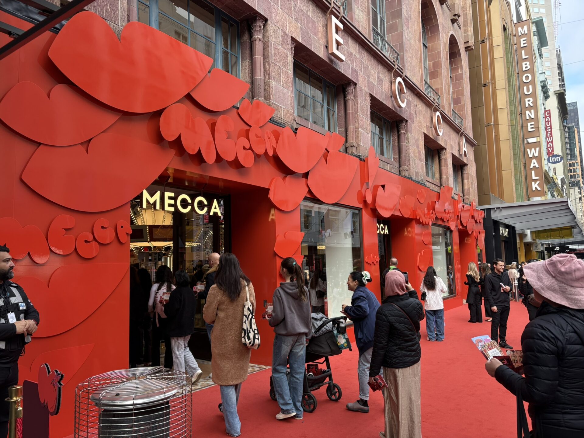 【最速レポ】美容好きなら一度は訪れたい、メルボルン発「MECCA」の新たな聖地が誕生！