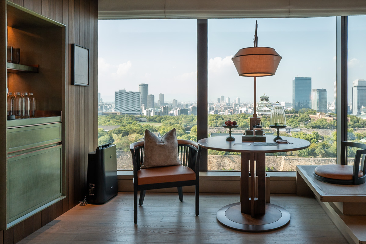 大阪城を望む、2025年5月開業の話題ホテル「パティーナ大阪」の魅力とは