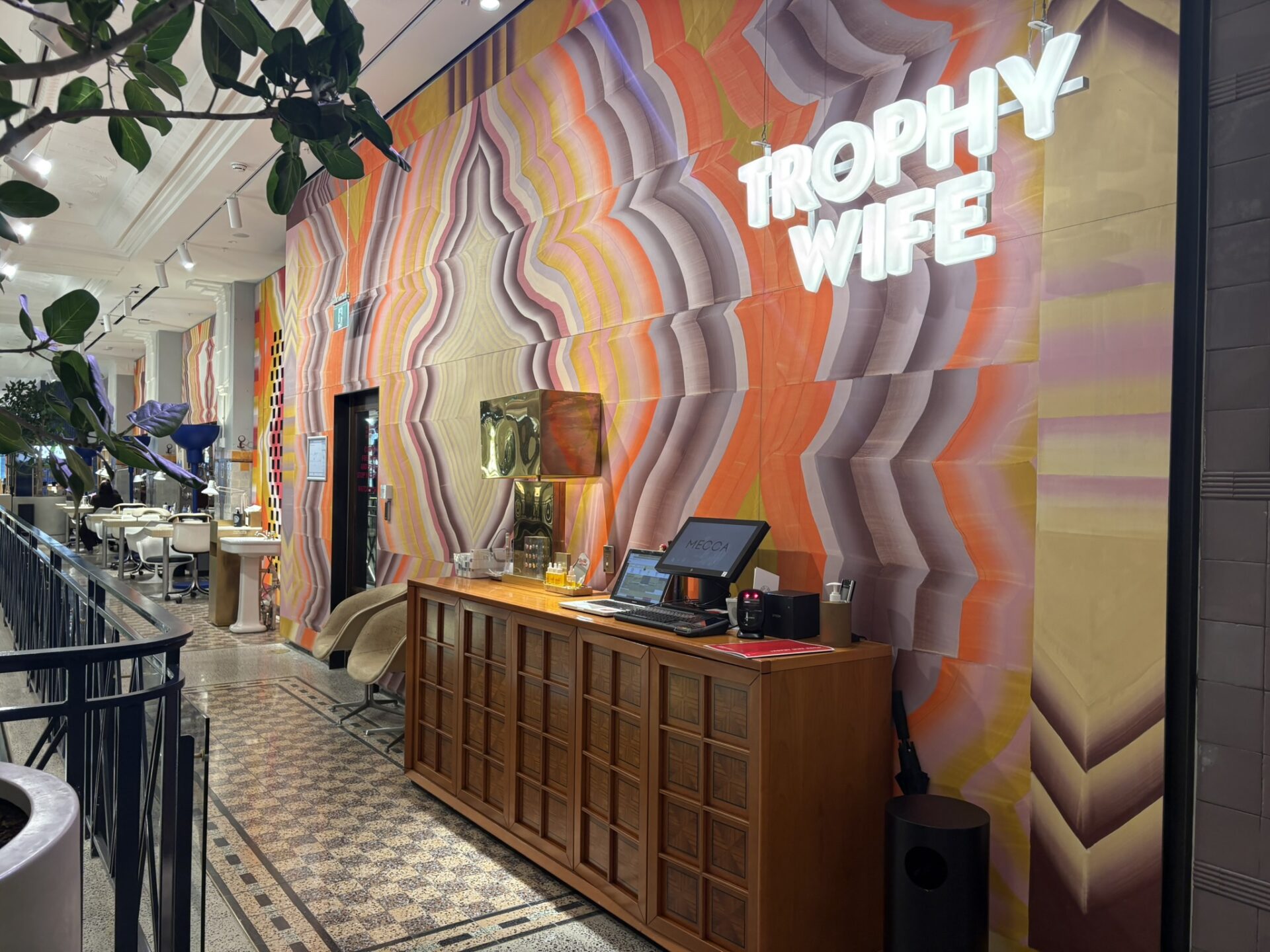 【人気サロンをレビュー】メルボルンの体験型美容スポット「Trophy Wife」
