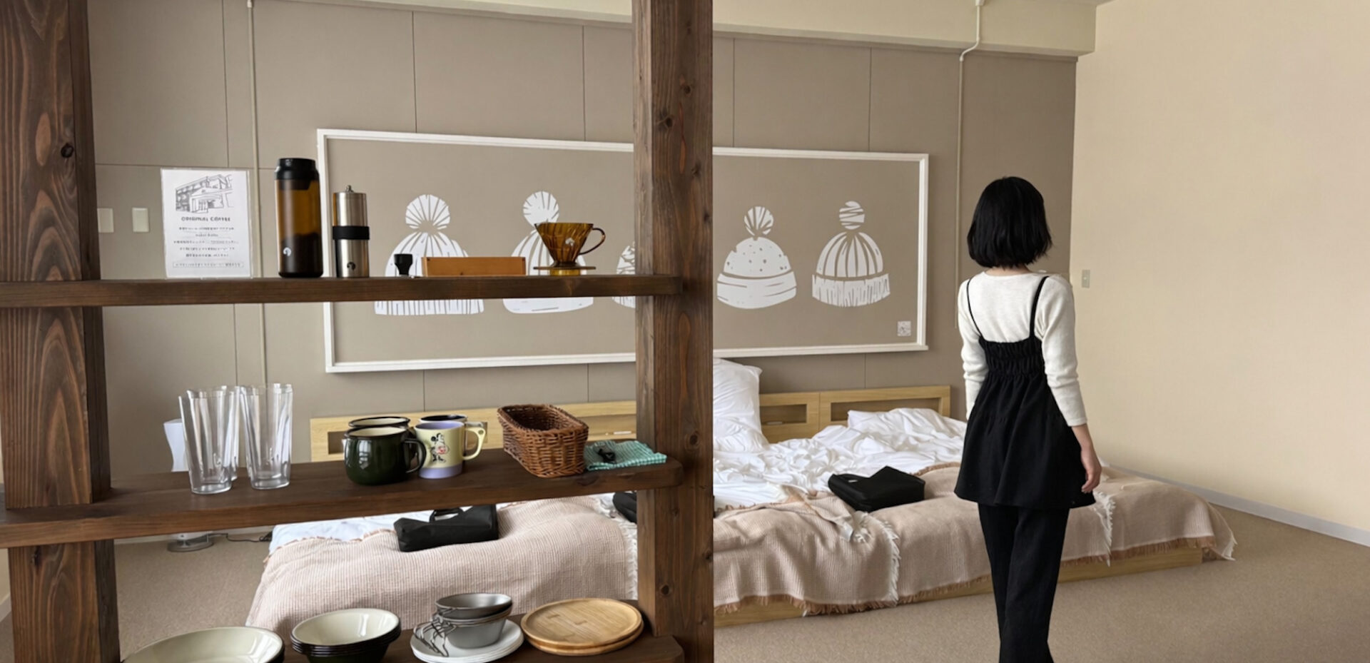 真っ白な雪に包まれて、心ほどける冬旅。雪原学舎で過ごすグランピング時間