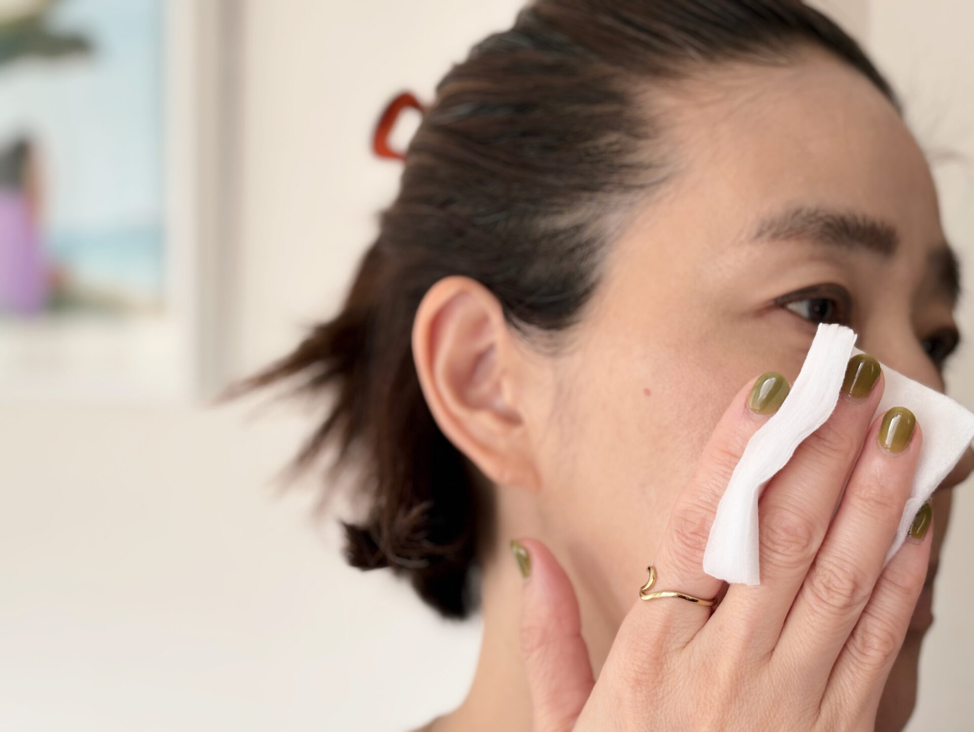 毛穴悩み、何を選べば正解？夏前にはじめる大人の毛穴リセット美容