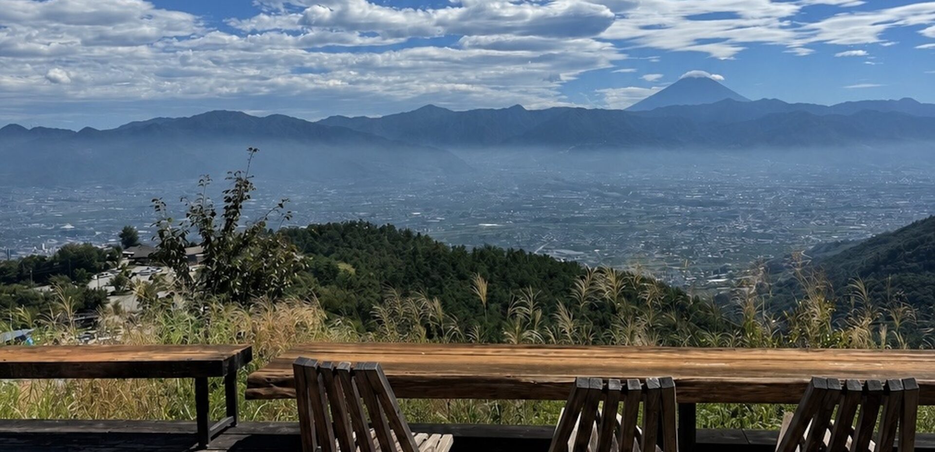 富士山を眺めながら涼を味わう。夏の河口湖周辺、美食と絶景スポット