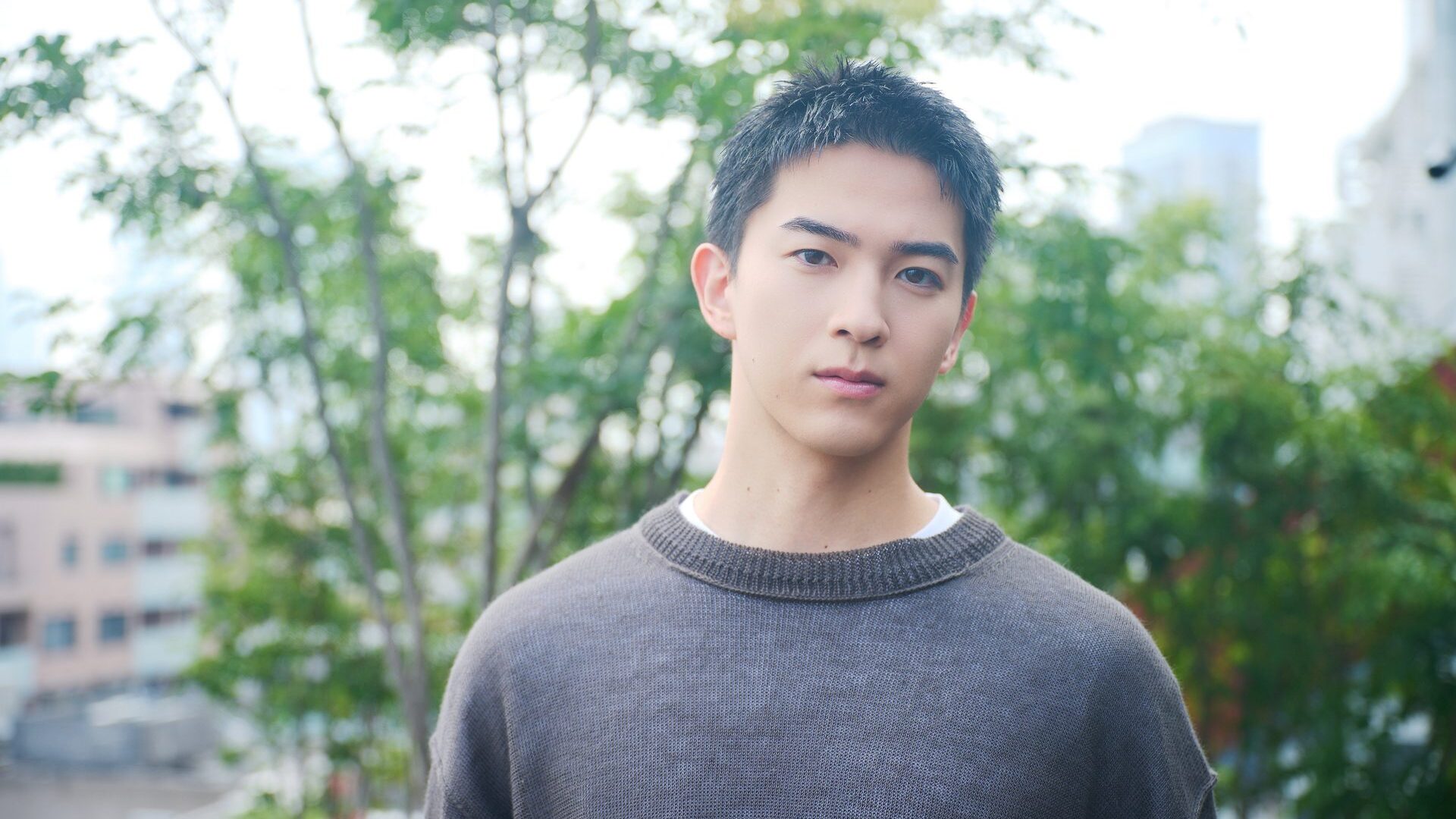 【俳優・甲斐翔真】海外旅行で感じる“世界の広さ”。「何でもない通りや生活圏がすごく面白い」