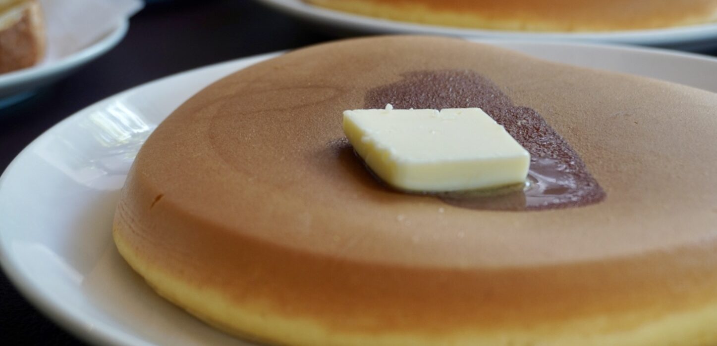 【ウエスト青山ガーデン】夏の朝活におすすめ！行列でも食べたい名物ホットケーキをレポ