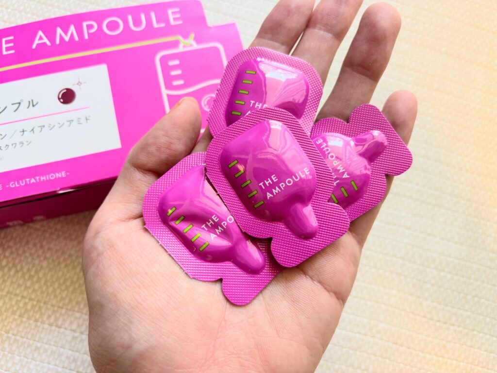 ■THE AMPOULE 白玉アンプル
28回分　2,750円（税込）