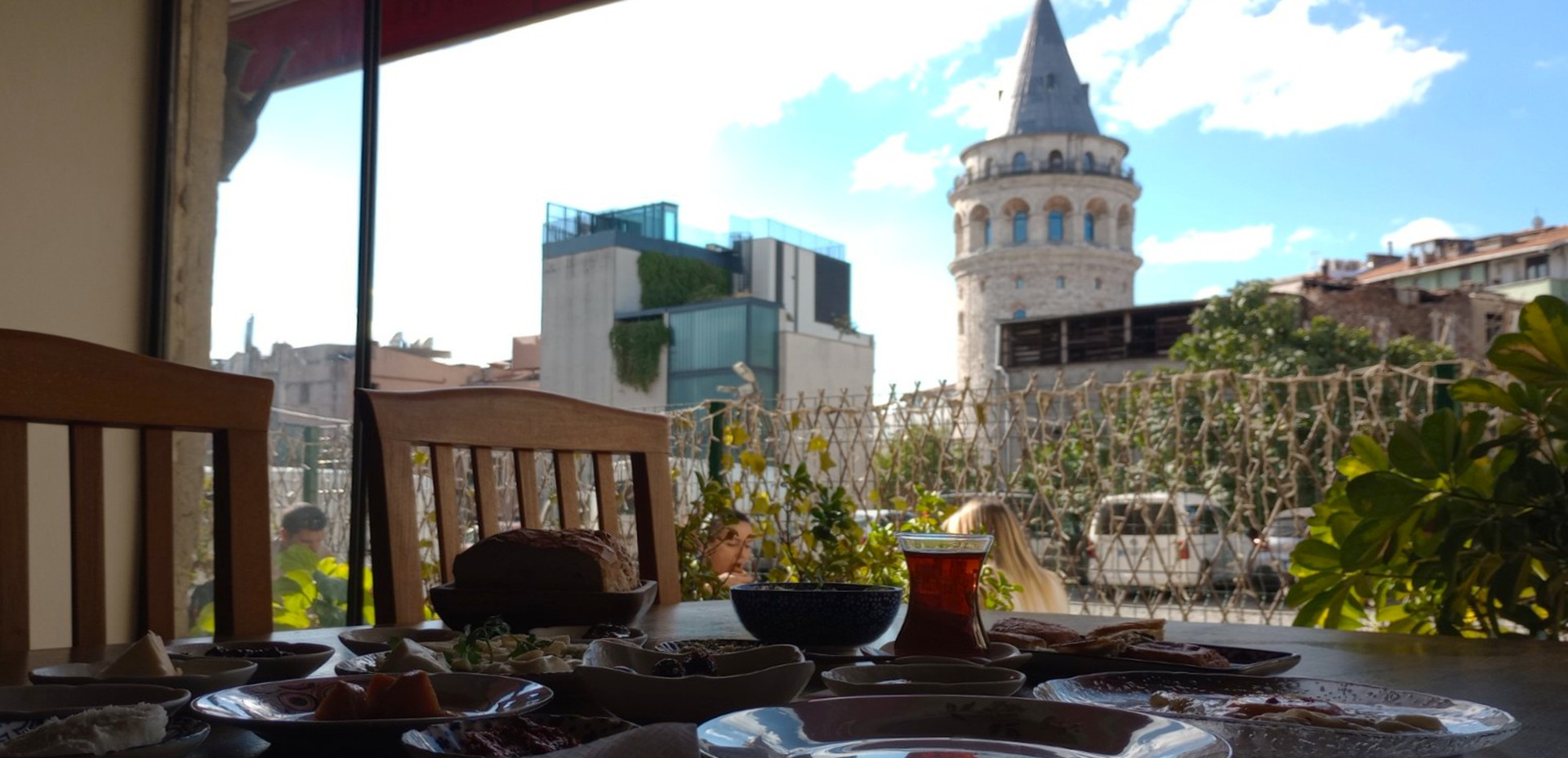 【イスタンブール・グルメ】絶景とともに巡る、トルコ料理の名店3選
