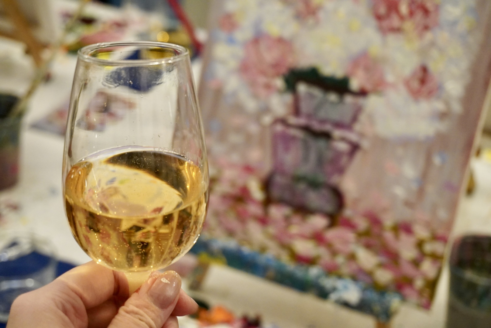 【東京】ワインを片手に名画を描く。大人のアート体験「artwine.tokyo」