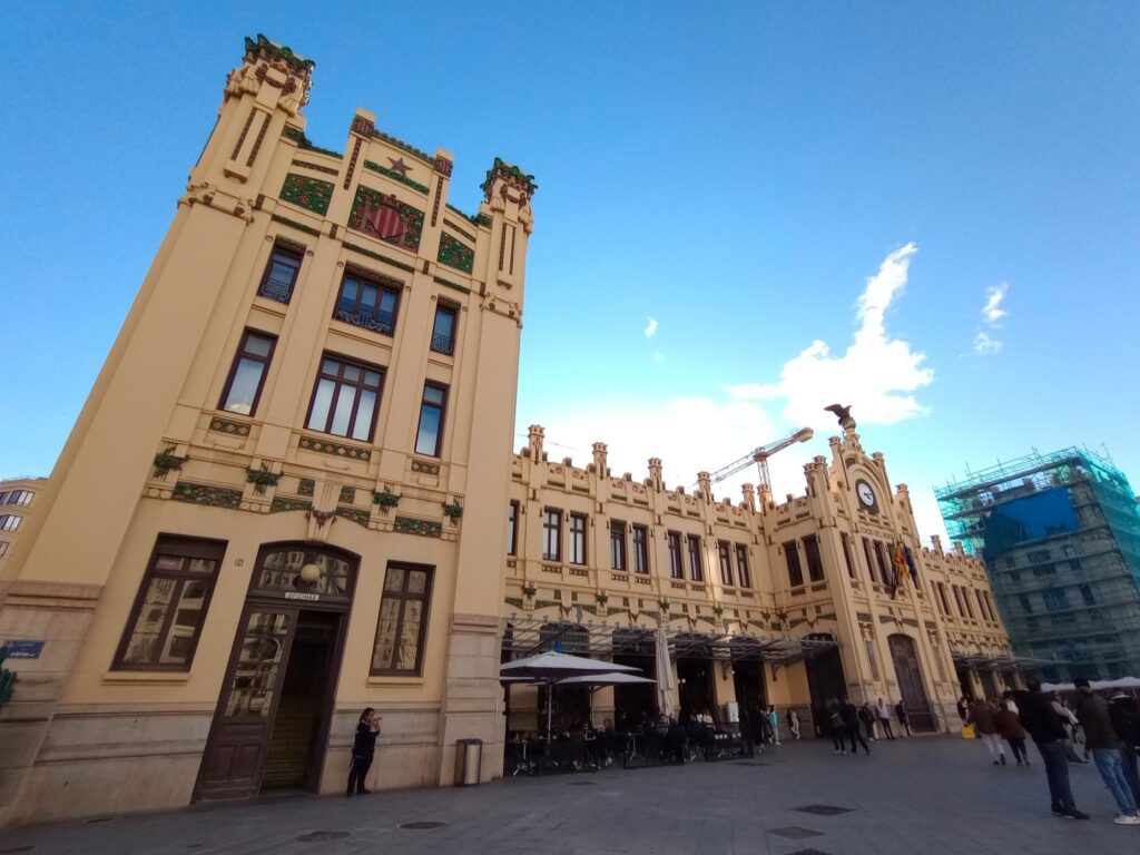 ルサファガイド