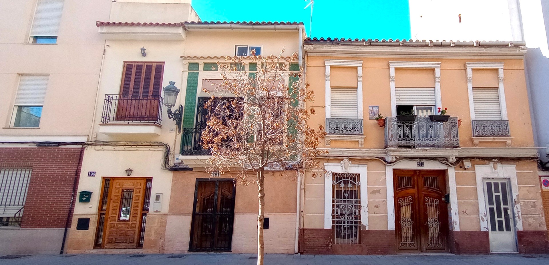 【バレンシア】世界基準のエコビーチと地元に根付いたヘルシーグルメで、エコ旅を